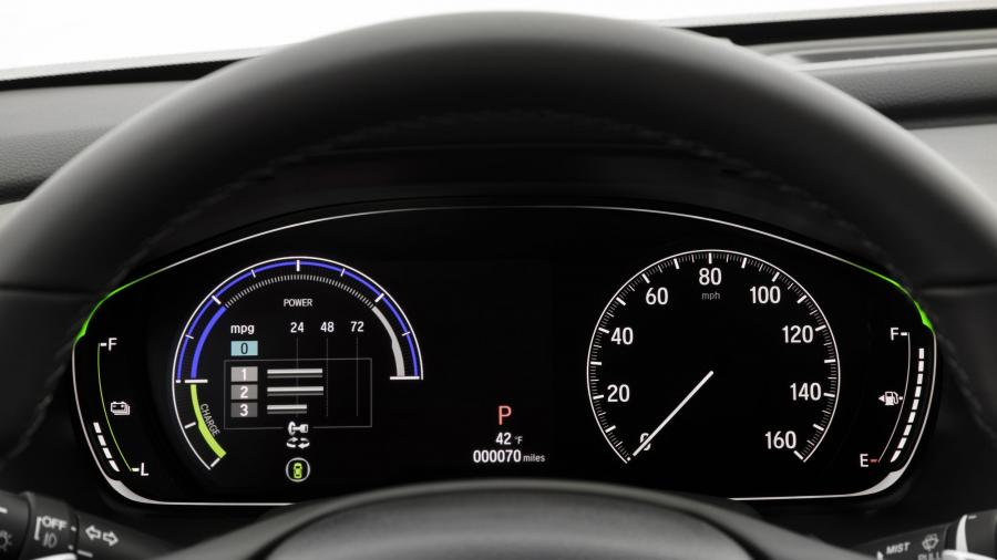 Панель приборов Honda Accord Touring Hybrid 2017 года  (NA) (фото 8 из 170)